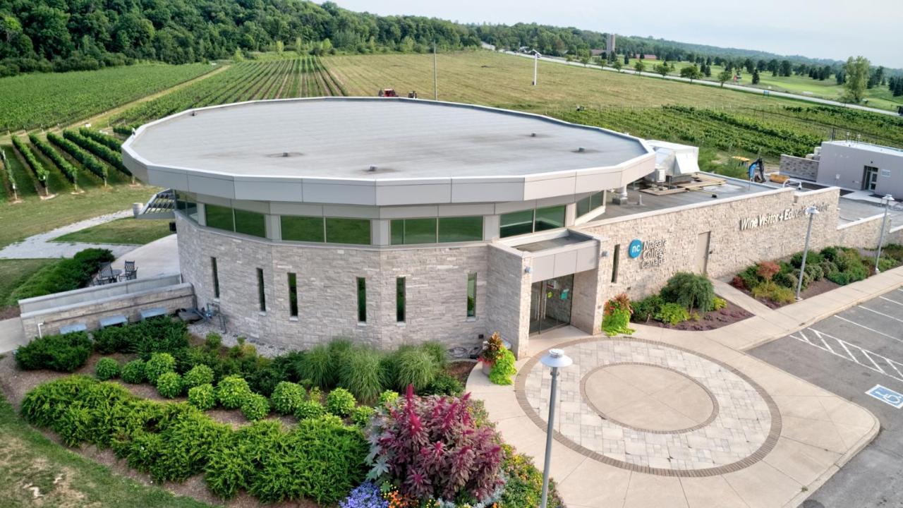 Hotel & Conference Centre - Niagara-on-the-lake Saint Catharines