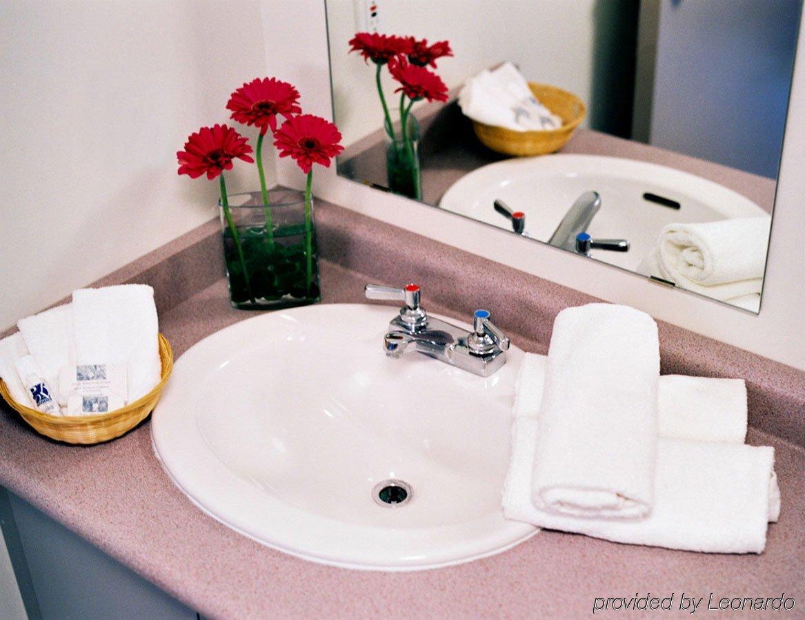 Hotel & Conference Centre - Niagara-on-the-lake Saint Catharines