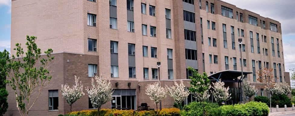 Hotel & Conference Centre - Niagara-on-the-lake
